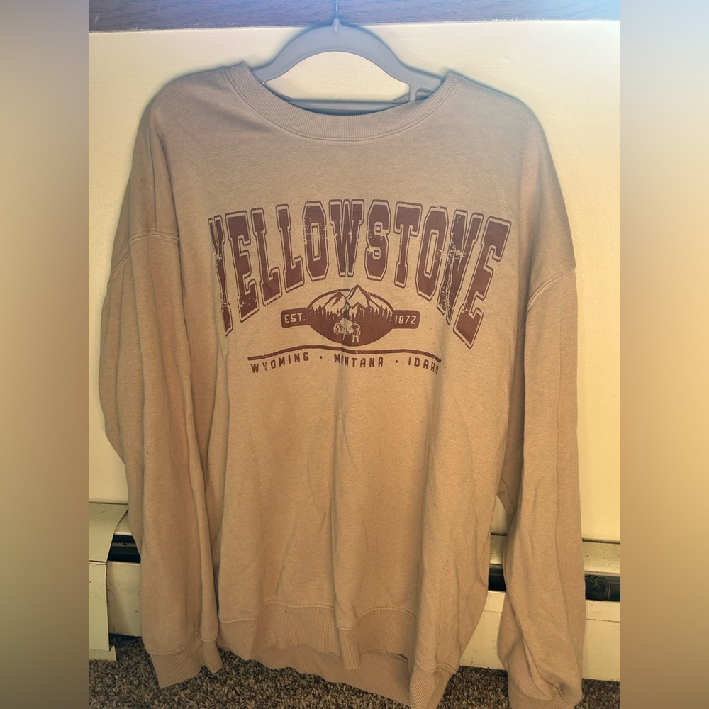 Yellowstone Graphic Sweatshirt